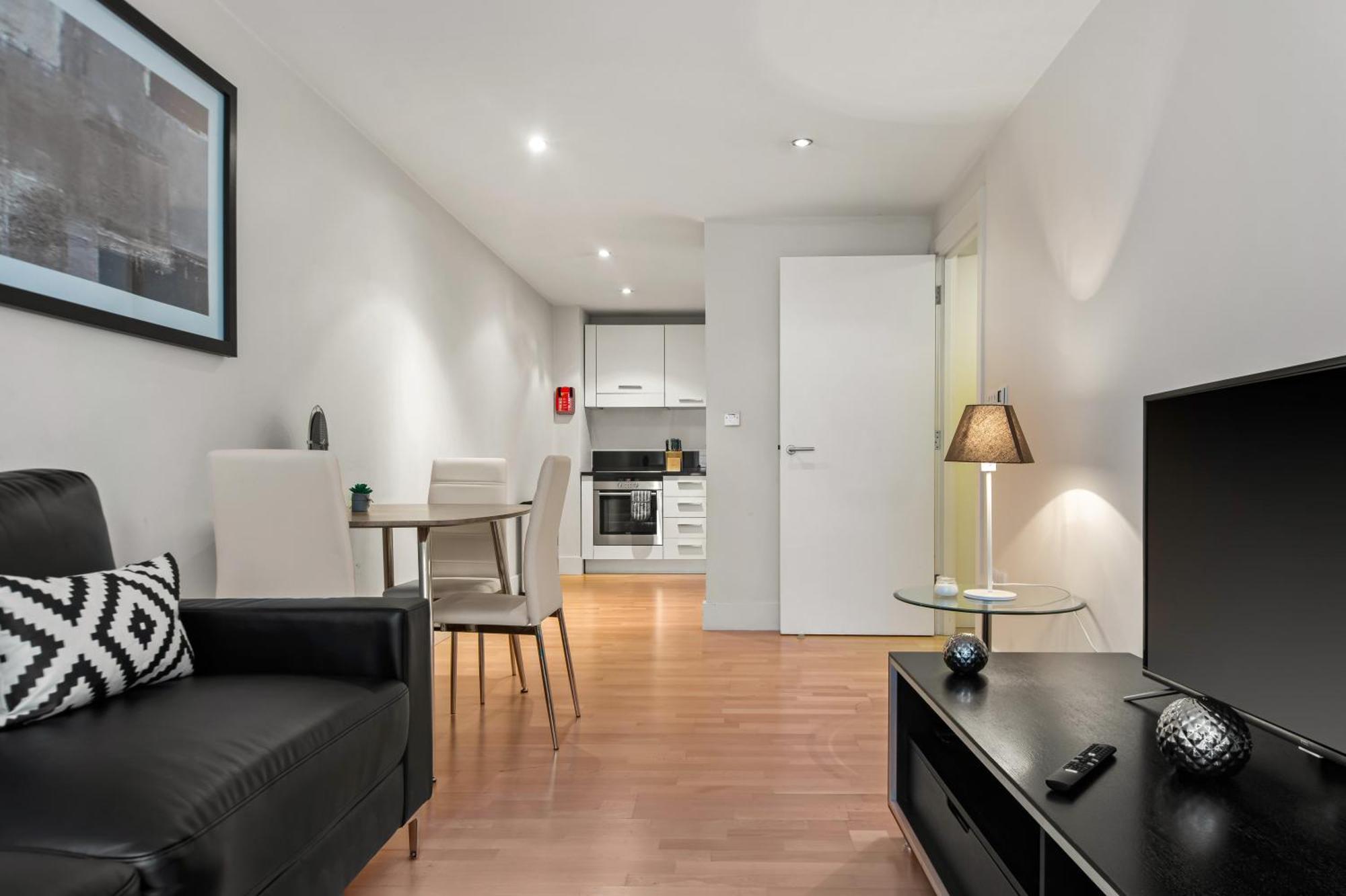 Mysquare One Bedroom Serviced Apartment Near St Paul'S Blackfriars Londres Exterior foto