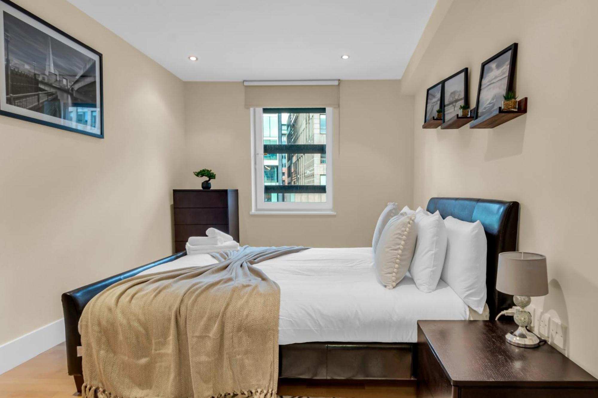 Mysquare One Bedroom Serviced Apartment Near St Paul'S Blackfriars Londres Exterior foto